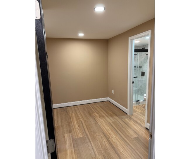 Building Photo - 4217 Moravia Rd