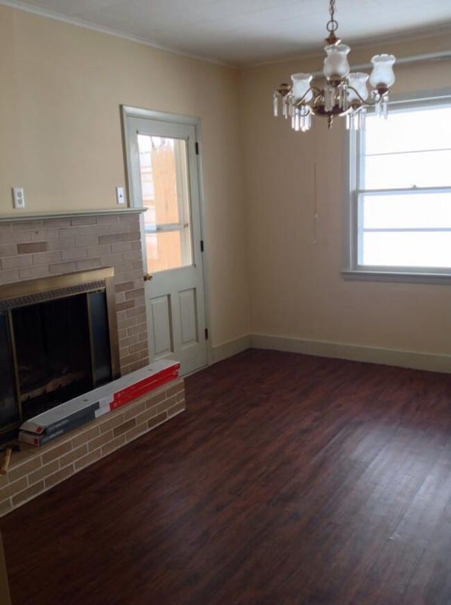 Building Photo - 29 N 5th St