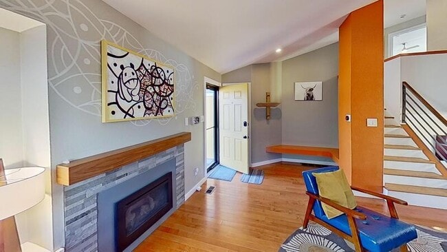 Building Photo - 11409 Jay St