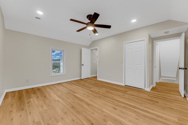 Building Photo - 1251 Richwood Ave