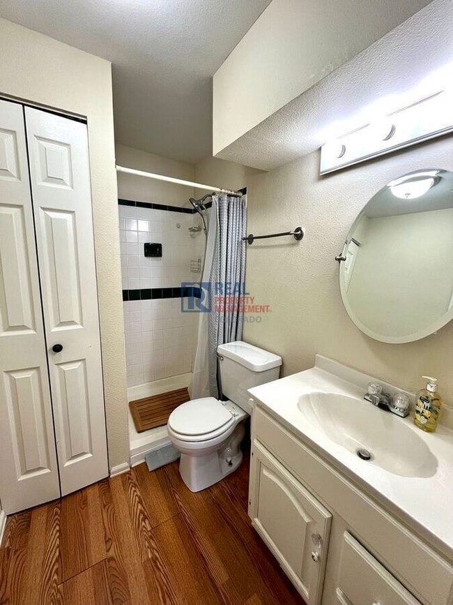 Building Photo - 3670 Gingham Way