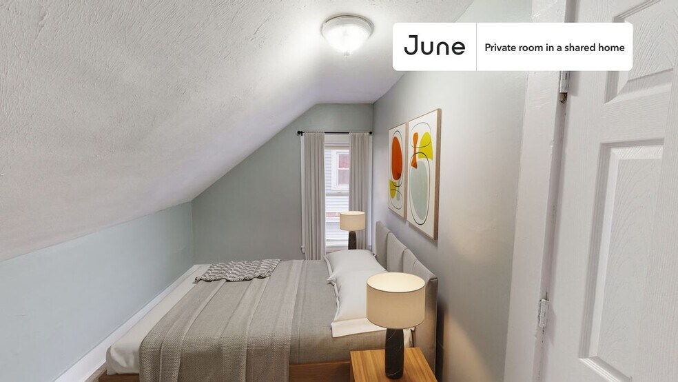 Primary Photo - Room in Shared 7 bed/2 bath home