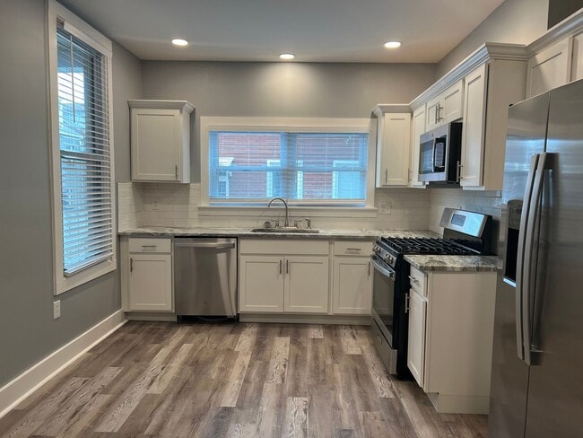 Building Photo - Lawrensville - House