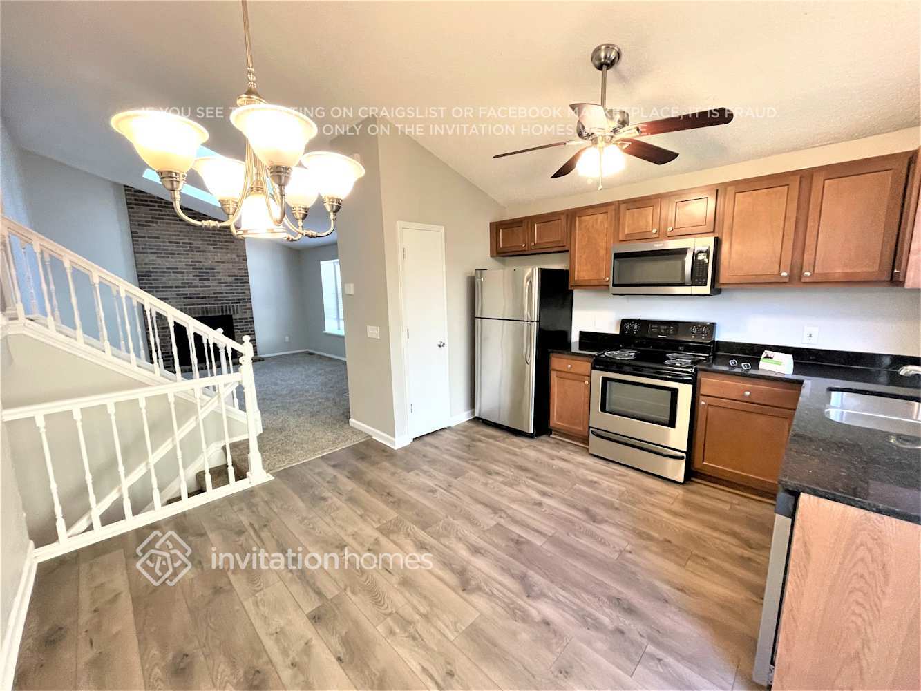 Building Photo - 4534 S Quintero St