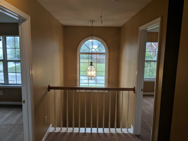 Building Photo - 5107 Huntcrest Dr SW