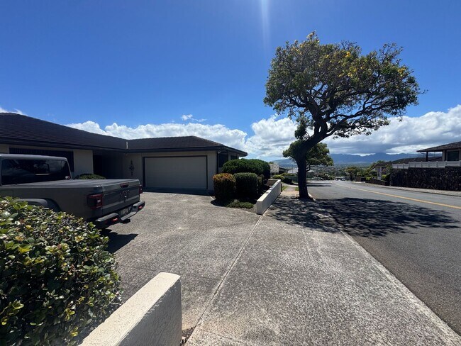 Building Photo - KAAHELE