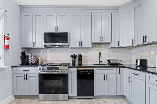 Building Photo - 23 Obrien Ct