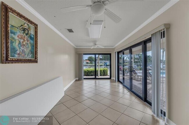 Building Photo - 160 Cypress Club Dr
