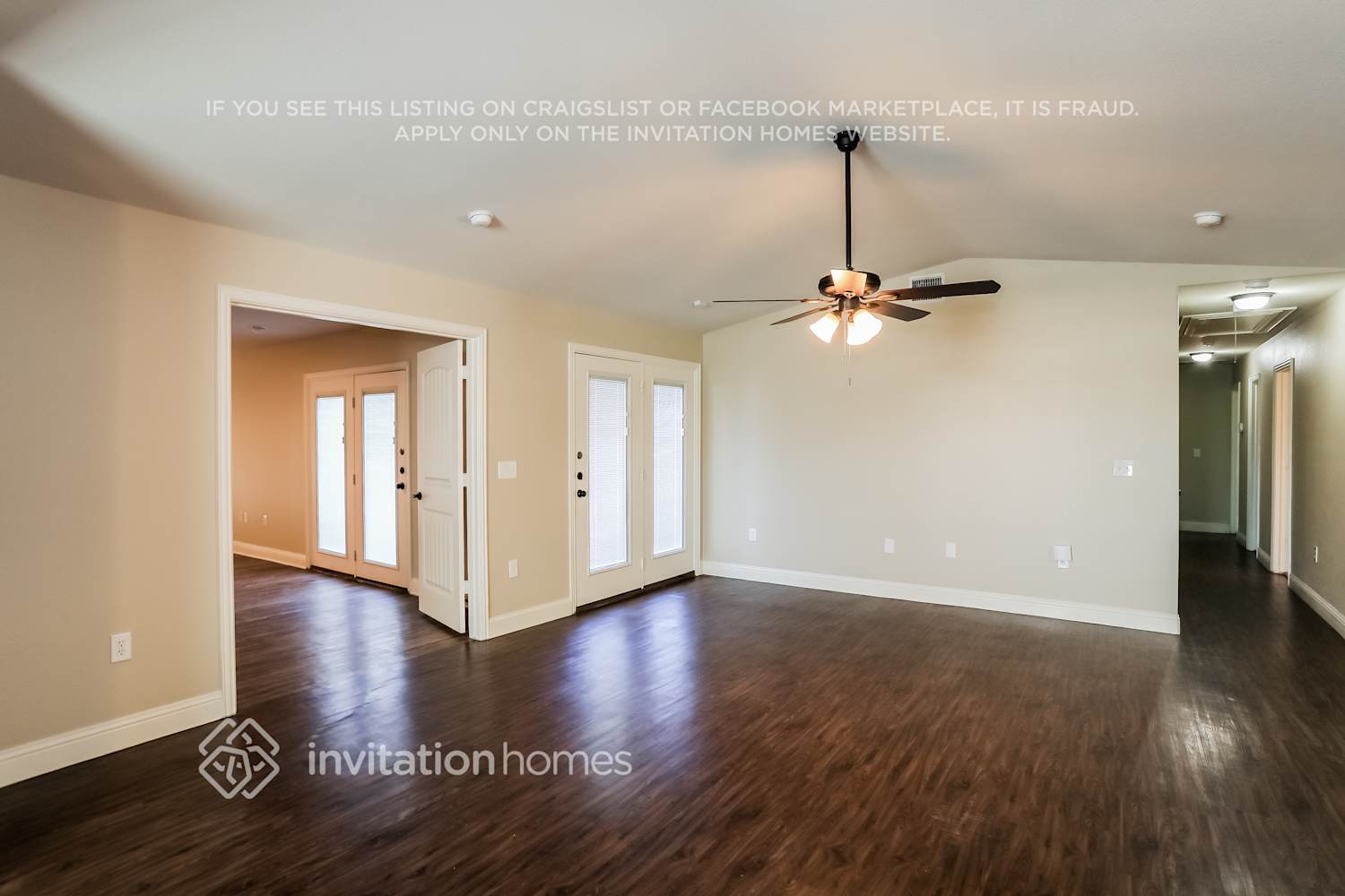 Building Photo - 2101 Colonial Dr