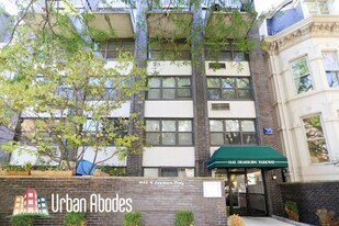 Building Photo - 1447 N Dearborn St