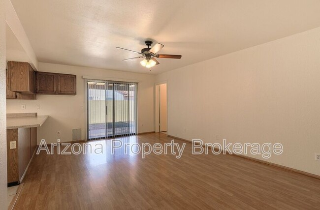 Building Photo - 8135 W Sierra Vista Dr
