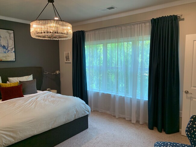 Building Photo - 955 Opelousas Way