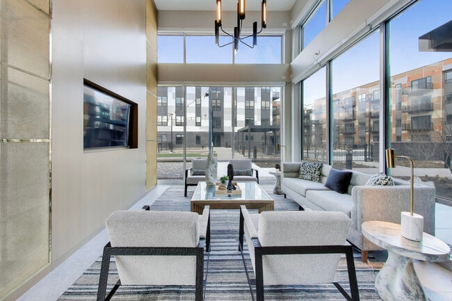 Building Photo - 5424 Old Orchard Rd