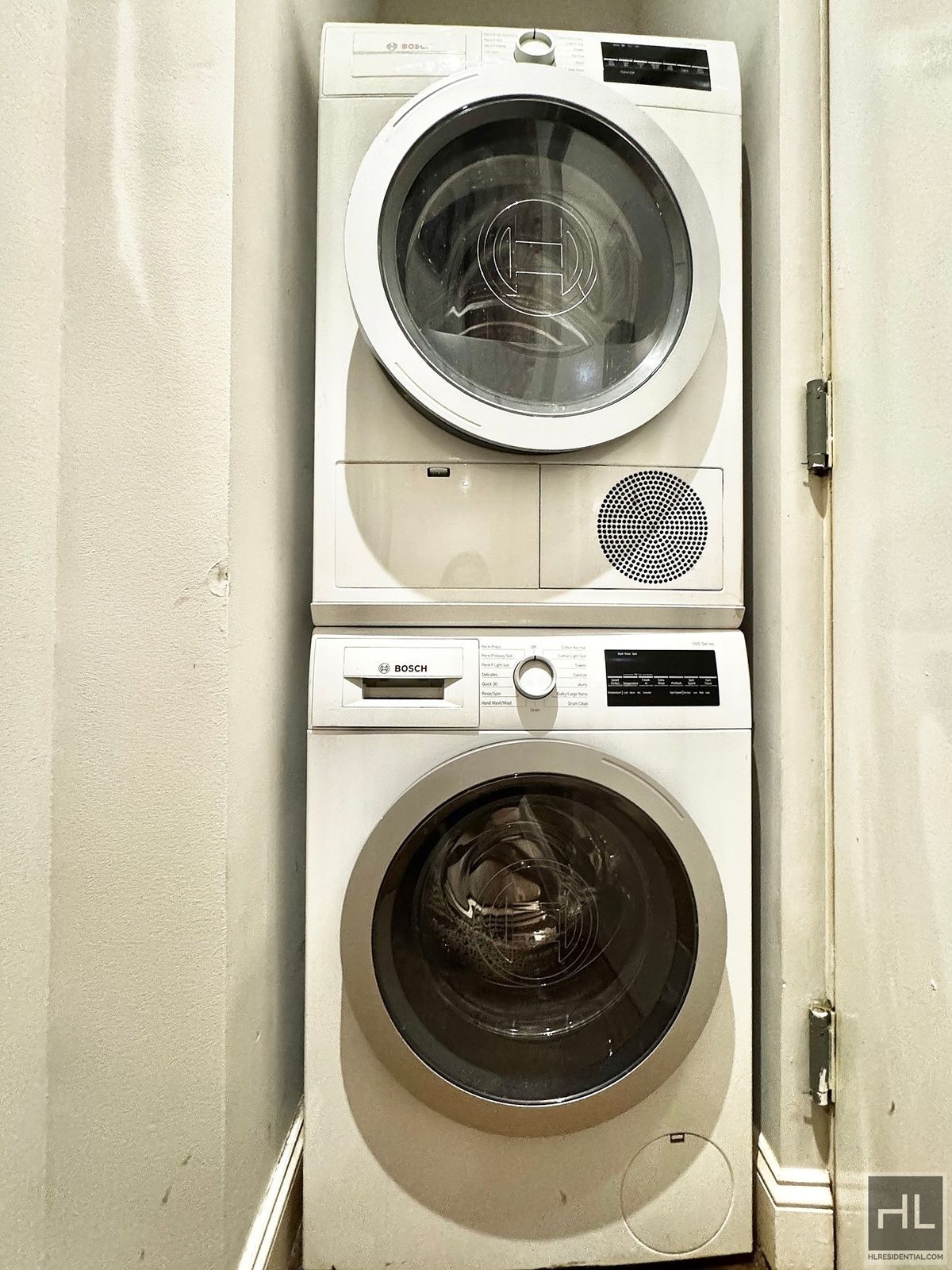 Building Photo - East 106th Street