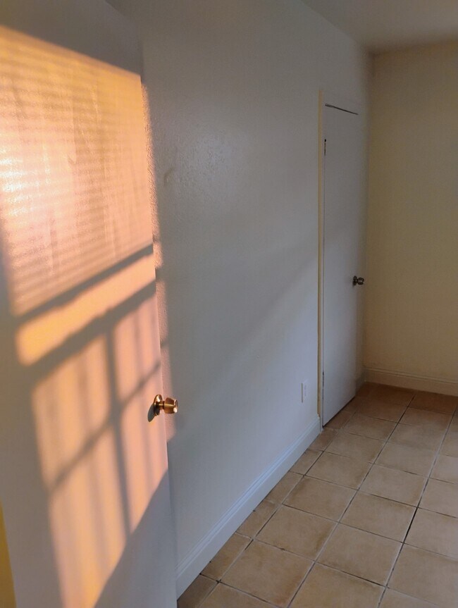 Building Photo - 3002 Market St