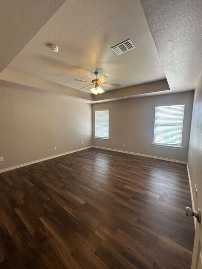 Building Photo - Gated Community - Deer Creek Schools - New...