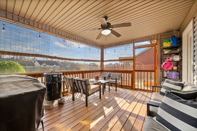 Building Photo - 129 Ambridge St