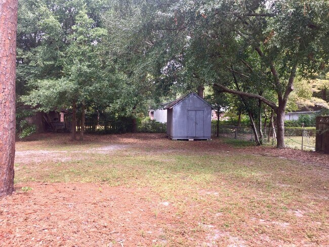Building Photo - 5321 Ridgewood Heights Dr