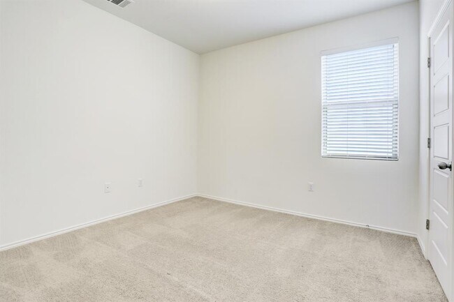 Building Photo - 2106 Tasmanian Tiger Trace