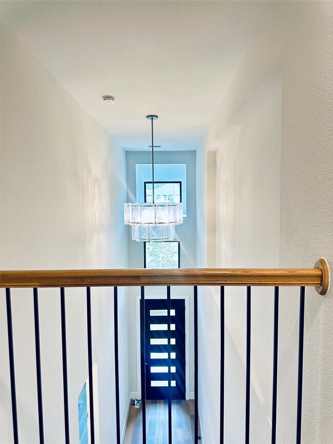 Building Photo - 6 Gentle Branch Pl