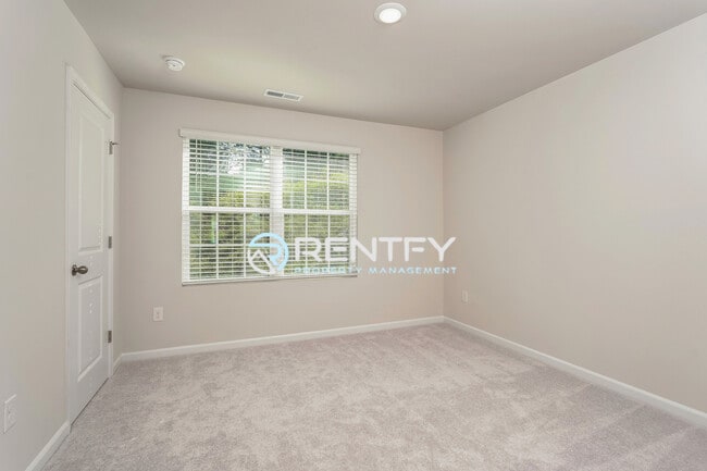 Building Photo - 1949 Autumn Mist Dr