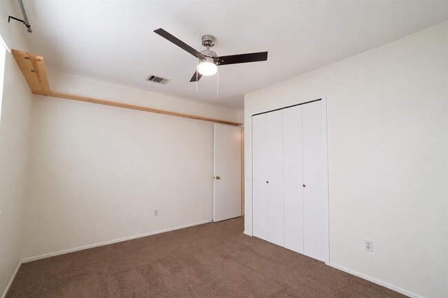 Building Photo - 8417 Avocet Dr