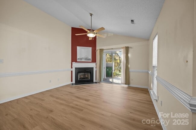 Building Photo - 9467 Kimmel Ln