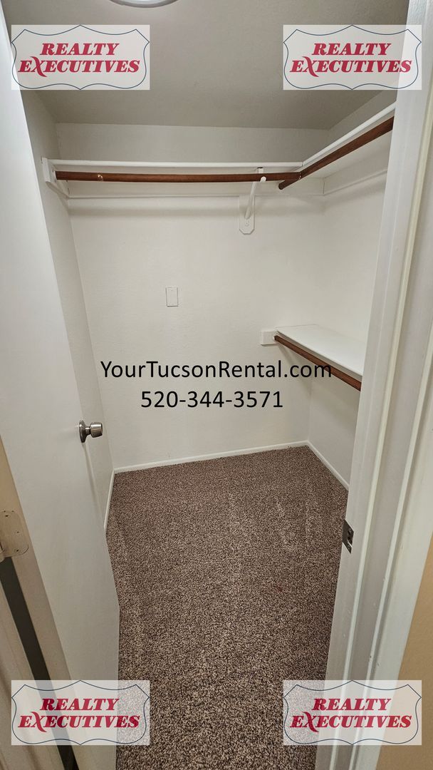 Building Photo - Harrison & Bonanza area - 3/2 with AC