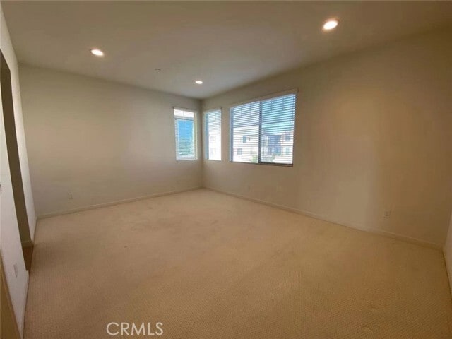 Building Photo - 143 Frame