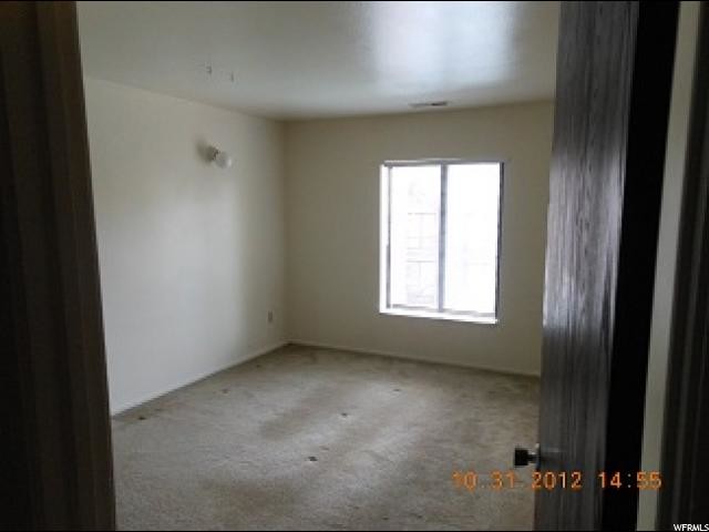 Building Photo - 1032 E 400 S