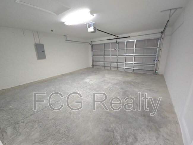 Building Photo - 2797 SW 161st Loop