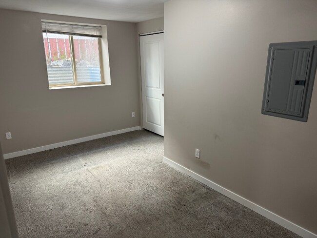 Building Photo - 2213 NW 59th St