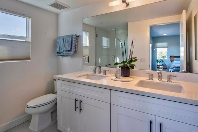 Building Photo - 1905 S Myers St