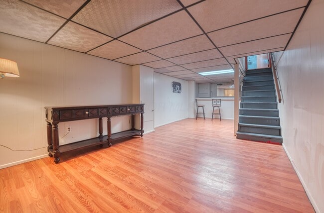 Building Photo - 3088 Ontario St