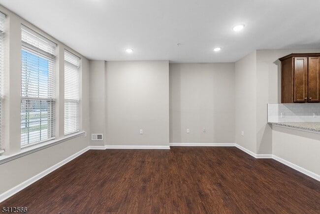 Building Photo - 1038 Station Rd