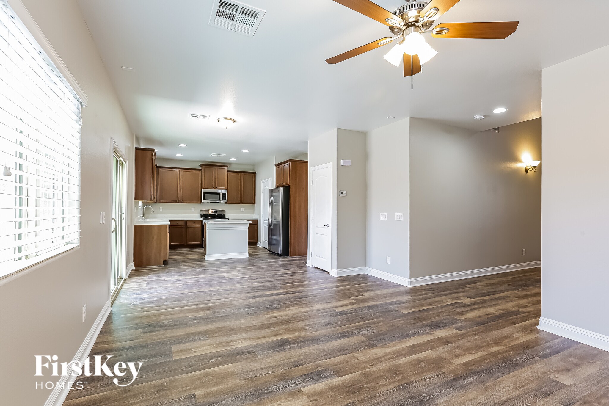 Building Photo - 6753 Crystal Run Ln