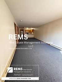 Building Photo - 503 7th St