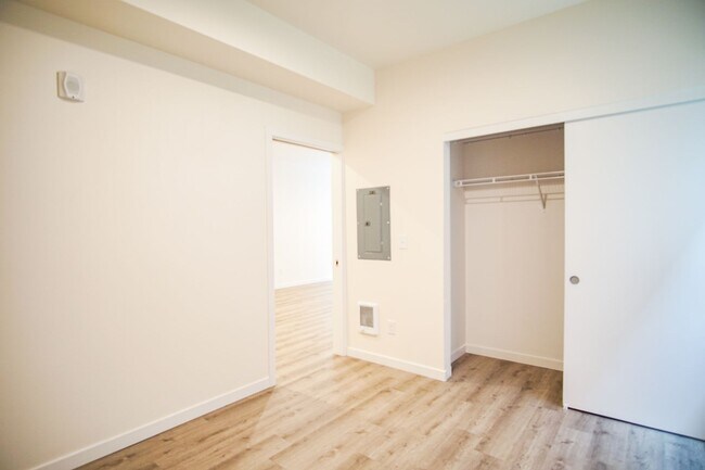 Building Photo - John's Landing: Modern + Spacious 2Bdr Ready Soon!