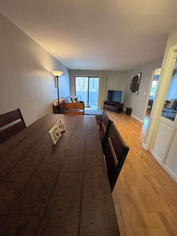 Building Photo - 20 Central St