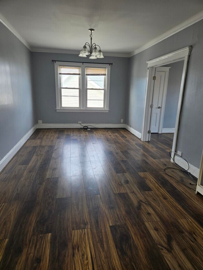 Building Photo - 1205 73rd St