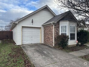 Building Photo - A 3bed/2bath Near Nashville