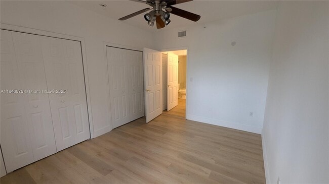 Building Photo - 3500 Coral Wy