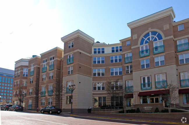 Building Photo - The Market Street Condos