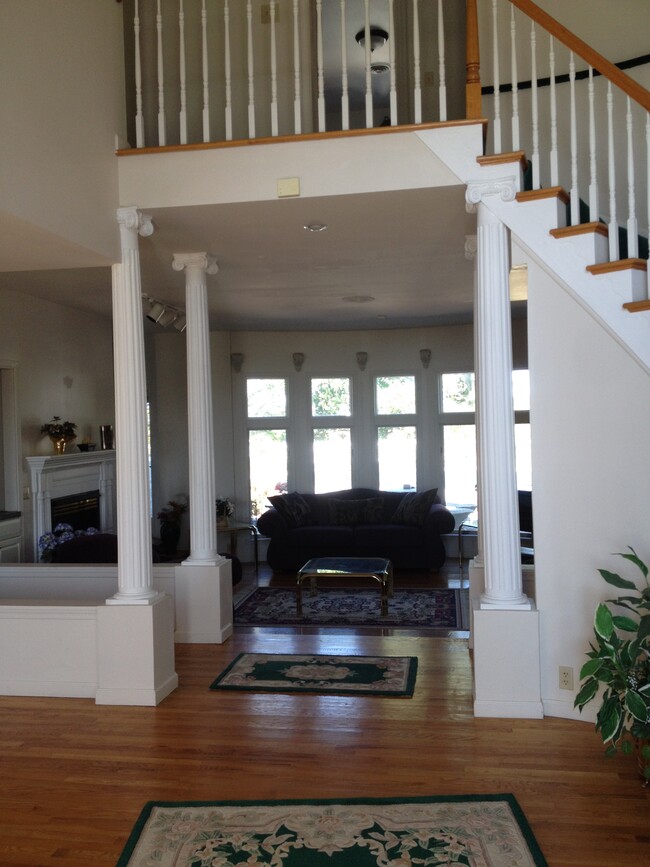 Sunken livingroom - 6245 Iron Bridges Rd