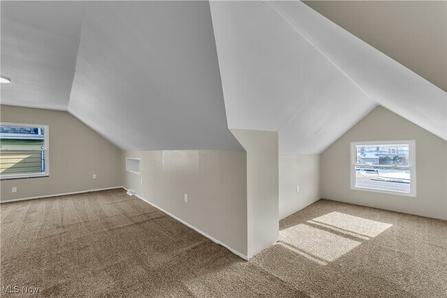 Building Photo - 27681 Lakeshore Blvd