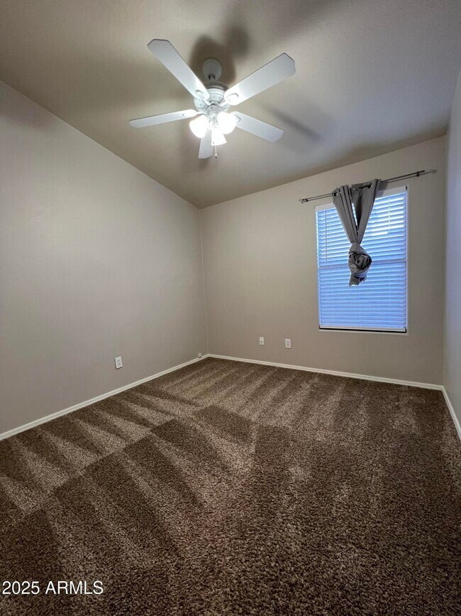 Building Photo - 3008 S Cortland Cir