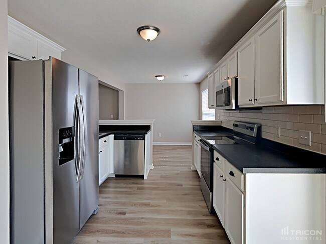 Building Photo - 4648 Cather Ct