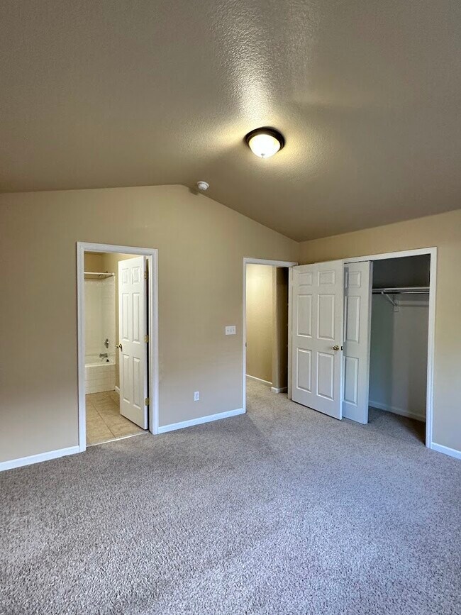 Building Photo - 4519 S Atchison Way