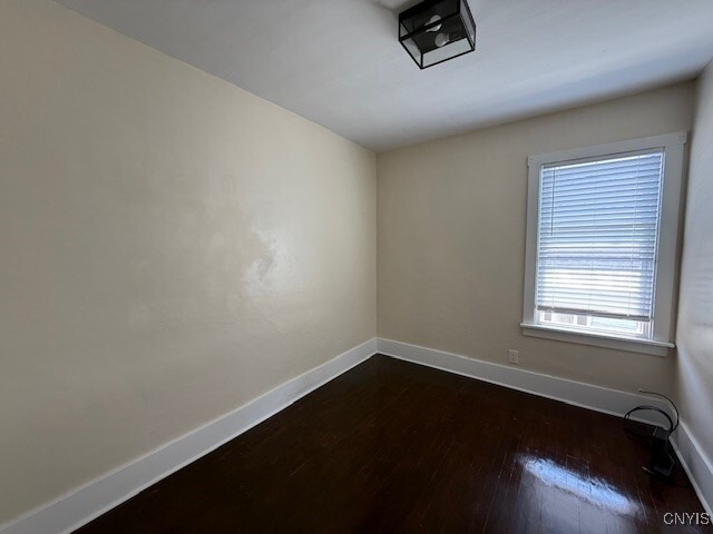 Building Photo - 1644 Taylor Ave