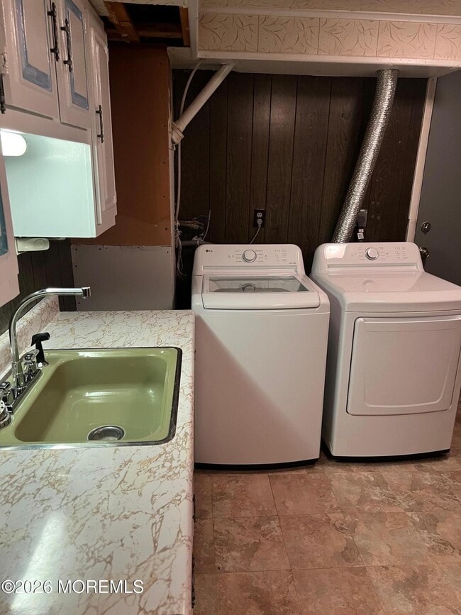 Building Photo - 126 N 24th St